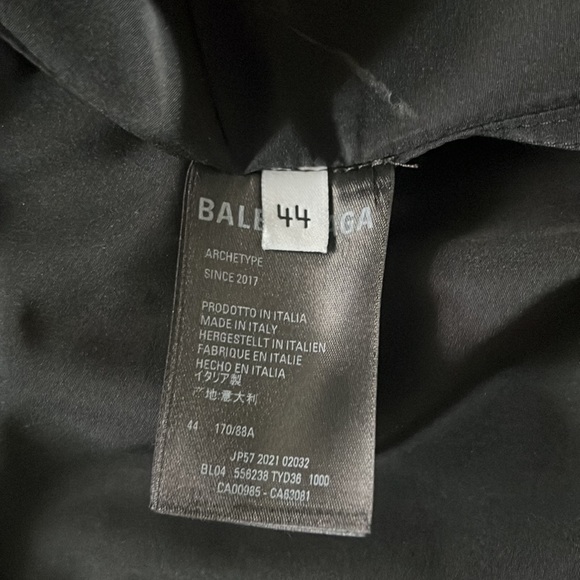 Size 44 balenciaga rain jacket - Picture 4 of 5